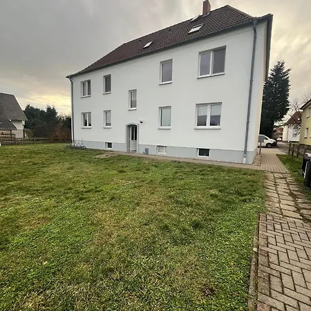 Apartment 4 Personen Monteurswohnung Am Geiseltalsee *