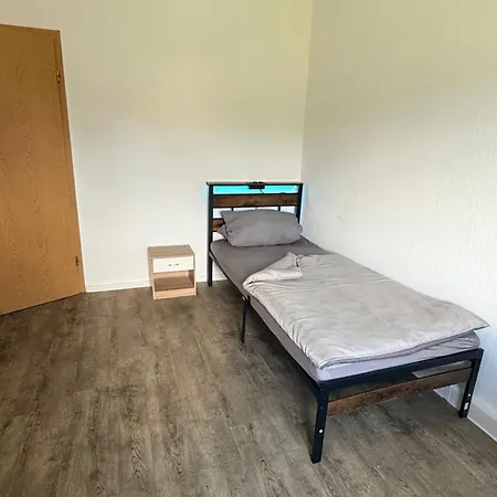 4 Personen Monteurswohnung Am Geiseltalsee Apartment